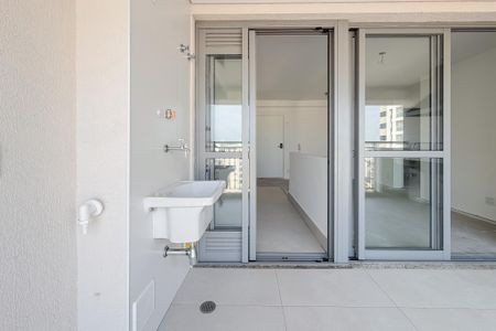 Apartamento à venda com 72m², 2 quartos e 1 vagaÁrea de Serviço