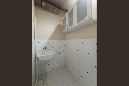 Casa para alugar com 90m², 2 quartos e 1 vagaCozinha