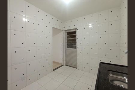 Casa para alugar com 90m², 2 quartos e 1 vagaCozinha