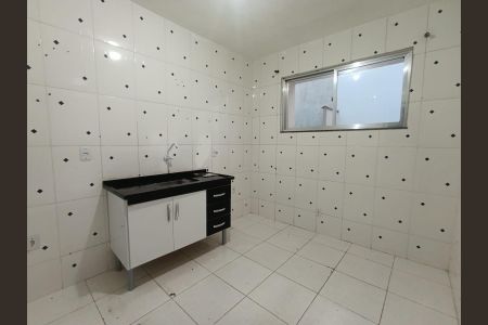 Casa para alugar com 90m², 2 quartos e 1 vagaCozinha