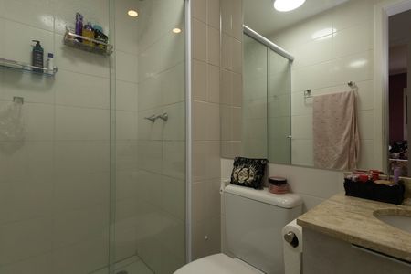 Apartamento à venda com 53m², 2 quartos e 1 vaga Apartamento à venda com 53m², 2 quartos e 1 vagaBanheiro