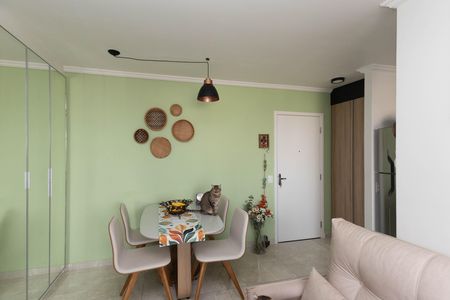 Sala de apartamento à venda com 2 quartos, 53m² em Parque Vitoria, São Paulo
