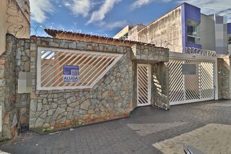 Casa para alugar com 200m², 4 quartos e 2 vagasPlaquinha
