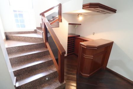 Sala de casa para alugar com 4 quartos, 200m² em Santa Mônica, Uberlândia