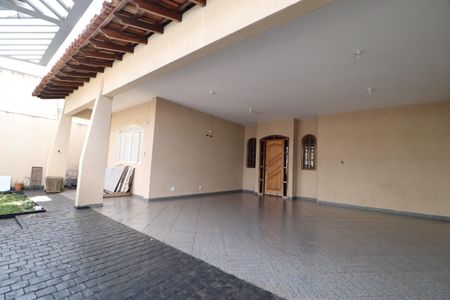 Casa para alugar com 200m², 4 quartos e 2 vagasGaragem