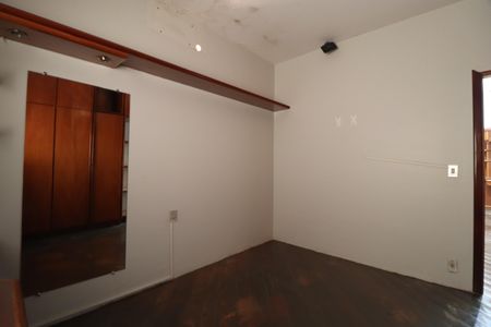 Casa para alugar com 200m², 4 quartos e 2 vagasQuarto 1