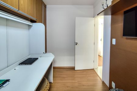 Apartamento à venda com 55m², 2 quartos e 2 vagas Apartamento à venda com 55m², 2 quartos e 2 vagasQuarto 2