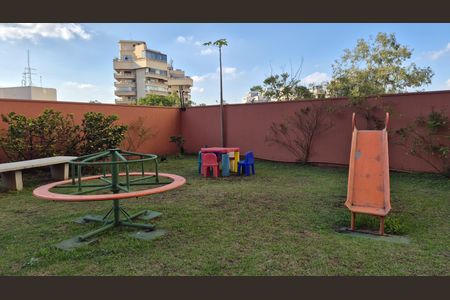 Apartamento para alugar com 82m², 3 quartos e 2 vagas Apartamento para alugar com 82m², 3 quartos e 2 vagasÁrea comum - Playground