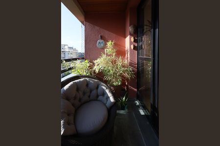 Apartamento para alugar com 82m², 3 quartos e 2 vagas Apartamento para alugar com 82m², 3 quartos e 2 vagasVaranda