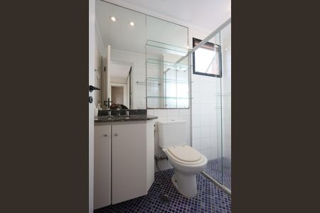 Apartamento para alugar com 82m², 3 quartos e 2 vagas Apartamento para alugar com 82m², 3 quartos e 2 vagasBanheiro da Suíte