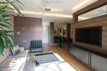 Apartamento para alugar com 82m², 3 quartos e 2 vagas Apartamento para alugar com 82m², 3 quartos e 2 vagasSala