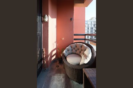 Apartamento para alugar com 82m², 3 quartos e 2 vagas Apartamento para alugar com 82m², 3 quartos e 2 vagasVaranda