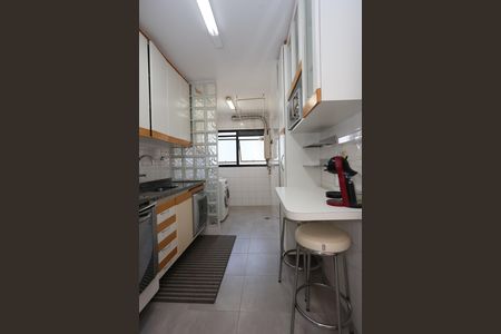 Apartamento para alugar com 82m², 3 quartos e 2 vagas Apartamento para alugar com 82m², 3 quartos e 2 vagascozinha