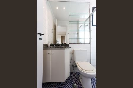 Apartamento para alugar com 82m², 3 quartos e 2 vagas Apartamento para alugar com 82m², 3 quartos e 2 vagasBanheiro da Suíte