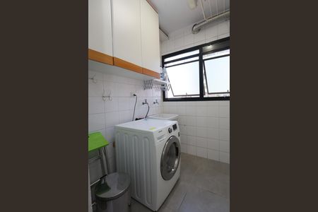 Apartamento para alugar com 82m², 3 quartos e 2 vagas Apartamento para alugar com 82m², 3 quartos e 2 vagasÁrea de Serviço