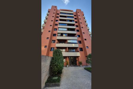 Apartamento para alugar com 82m², 3 quartos e 2 vagas Apartamento para alugar com 82m², 3 quartos e 2 vagasFachada