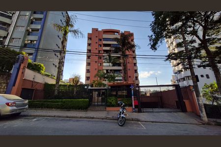 Apartamento para alugar com 82m², 3 quartos e 2 vagas Apartamento para alugar com 82m², 3 quartos e 2 vagasFachada