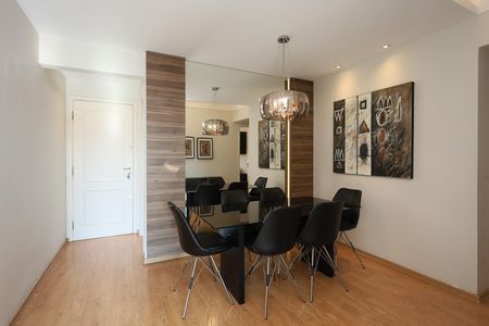 Apartamento para alugar com 82m², 3 quartos e 2 vagas Apartamento para alugar com 82m², 3 quartos e 2 vagasSala
