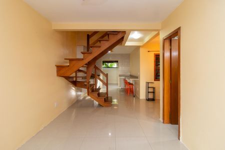 Sala de casa de condomínio para alugar com 2 quartos, 95m² em Ipanema, Porto Alegre