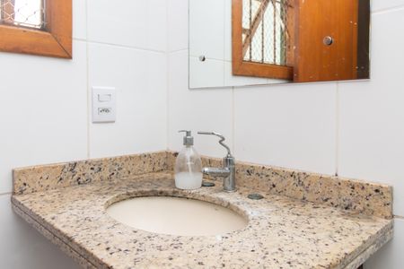 Casa de condomínio para alugar com 95m², 3 quartos e 3 vagas Casa de condomínio para alugar com 95m², 3 quartos e 3 vagasBanheiro