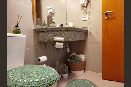 Studio à venda com 28m², 1 quarto e 1 vaga Studio à venda com 28m², 1 quarto e 1 vagaBanheiro