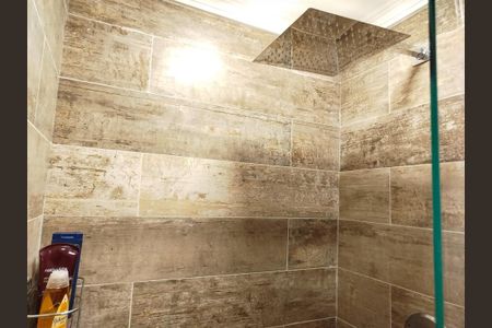 Studio à venda com 28m², 1 quarto e 1 vaga Studio à venda com 28m², 1 quarto e 1 vagaBanheiro