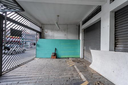 Casa à venda com 463m², 4 quartos e 2 vagas Casa à venda com 463m², 4 quartos e 2 vagasSalão comercial