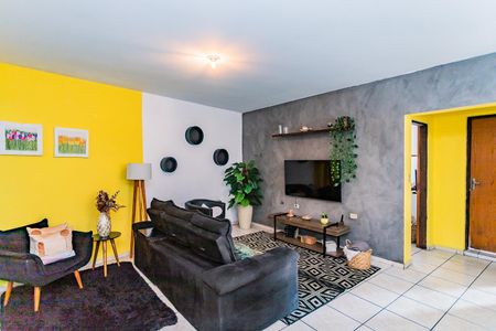 Casa à venda com 463m², 4 quartos e 2 vagas Casa à venda com 463m², 4 quartos e 2 vagasCasa 2 - sala