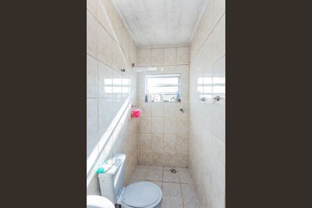 Casa à venda com 463m², 4 quartos e 2 vagas Casa à venda com 463m², 4 quartos e 2 vagasCasa 2 - banheiro