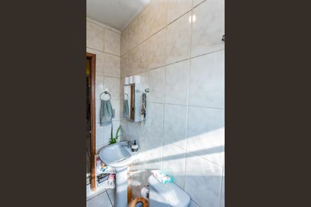 Casa à venda com 463m², 4 quartos e 2 vagas Casa à venda com 463m², 4 quartos e 2 vagasCasa 2 - banheiro