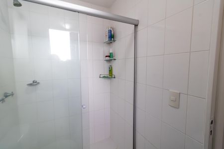 Banheiro da Suíte de apartamento à venda com 3 quartos, 67m² em Tristeza, Porto Alegre