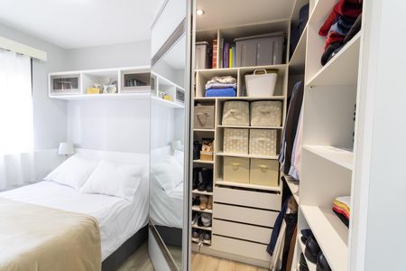 Apartamento à venda com 67m², 3 quartos e 1 vagaCloset da suíte