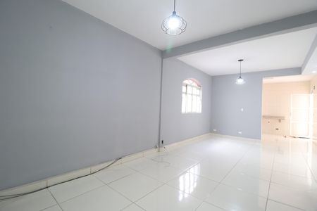 Casa para alugar com 431m², 3 quartos e 2 vagasSala