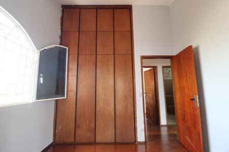 Casa para alugar com 431m², 3 quartos e 2 vagasQuarto 1