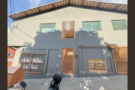 Apartamento para alugar com 48m², 2 quartos e 1 vaga Apartamento para alugar com 48m², 2 quartos e 1 vagaFachada