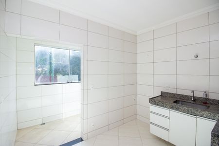 Apartamento para alugar com 48m², 2 quartos e 1 vaga Apartamento para alugar com 48m², 2 quartos e 1 vagaCozinha e Área de Serviço