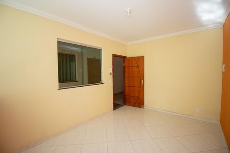 Sala de apartamento para alugar com 2 quartos, 48m² em Parque Xangri-lá, Contagem