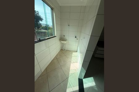 Área de serviço de apartamento para alugar com 2 quartos, 48m² em Parque Xangri-Lá, Contagem