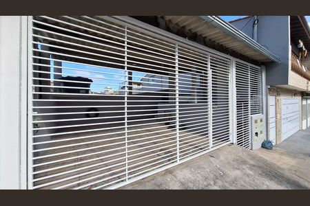 Fachada de casa à venda com 1 quarto, 94m² em Jardim Progresso, Santo André