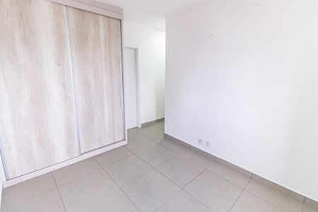 Apartamento para alugar com 66m², 2 quartos e 1 vagaSuíte