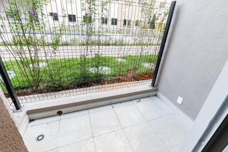 Apartamento à venda com 66m², 2 quartos e 1 vaga Apartamento à venda com 66m², 2 quartos e 1 vagaVaranda - Suíte