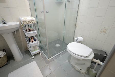Apartamento à venda com 58m², 2 quartos e 1 vaga Apartamento à venda com 58m², 2 quartos e 1 vagaBanheiro