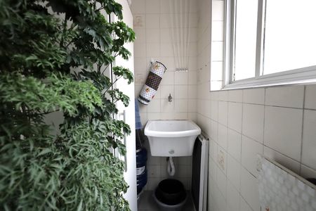 Apartamento à venda com 58m², 2 quartos e 1 vaga Apartamento à venda com 58m², 2 quartos e 1 vagaÁrea de Serviço