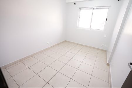 Apartamento para alugar com 67m², 2 quartos e 1 vaga