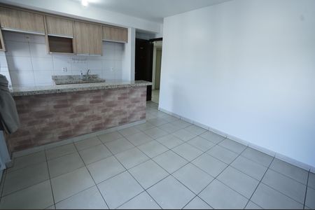 Apartamento para alugar com 67m², 2 quartos e 1 vaga