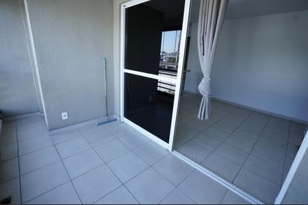 Apartamento para alugar com 67m², 2 quartos e 1 vaga