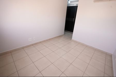 Apartamento para alugar com 67m², 2 quartos e 1 vaga
