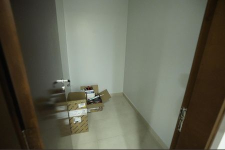 Apartamento para alugar com 67m², 2 quartos e 1 vaga
