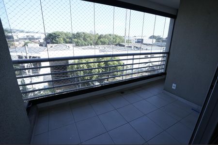 Apartamento para alugar com 67m², 2 quartos e 1 vaga