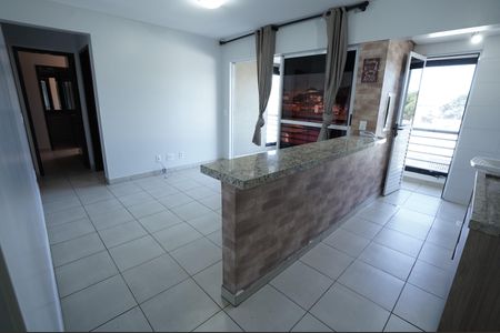 Apartamento para alugar com 67m², 2 quartos e 1 vaga